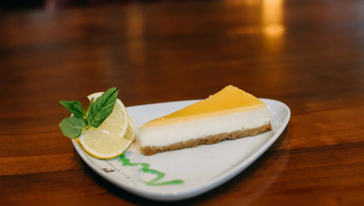 vegan lemon cheesecake